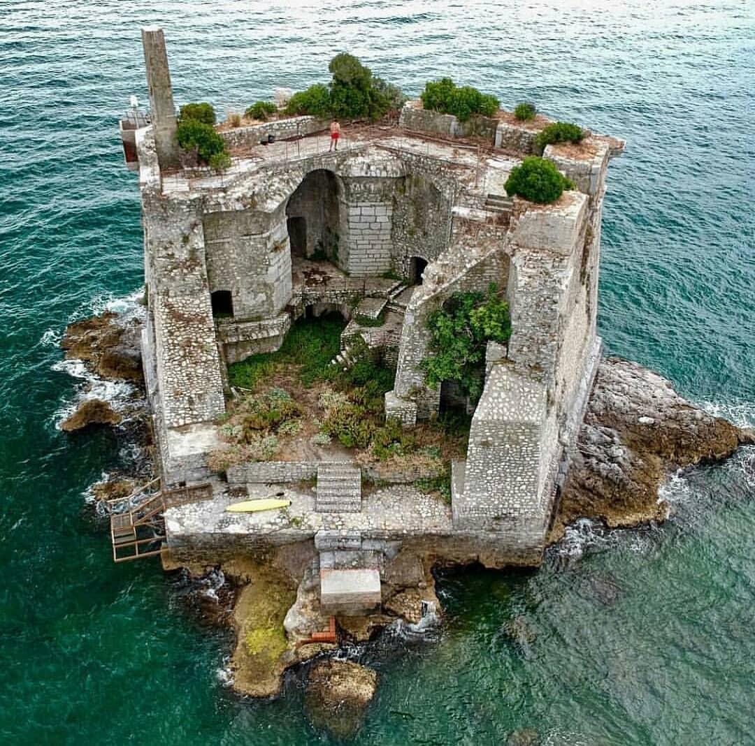 Isolamento castello mare