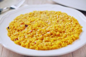 ricetta del risotto cipolle e nocciole